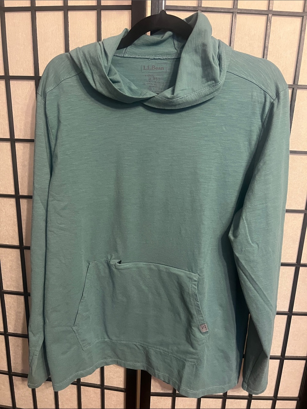 L.L. Bean Men's Teal Pullover Hooded Shirt